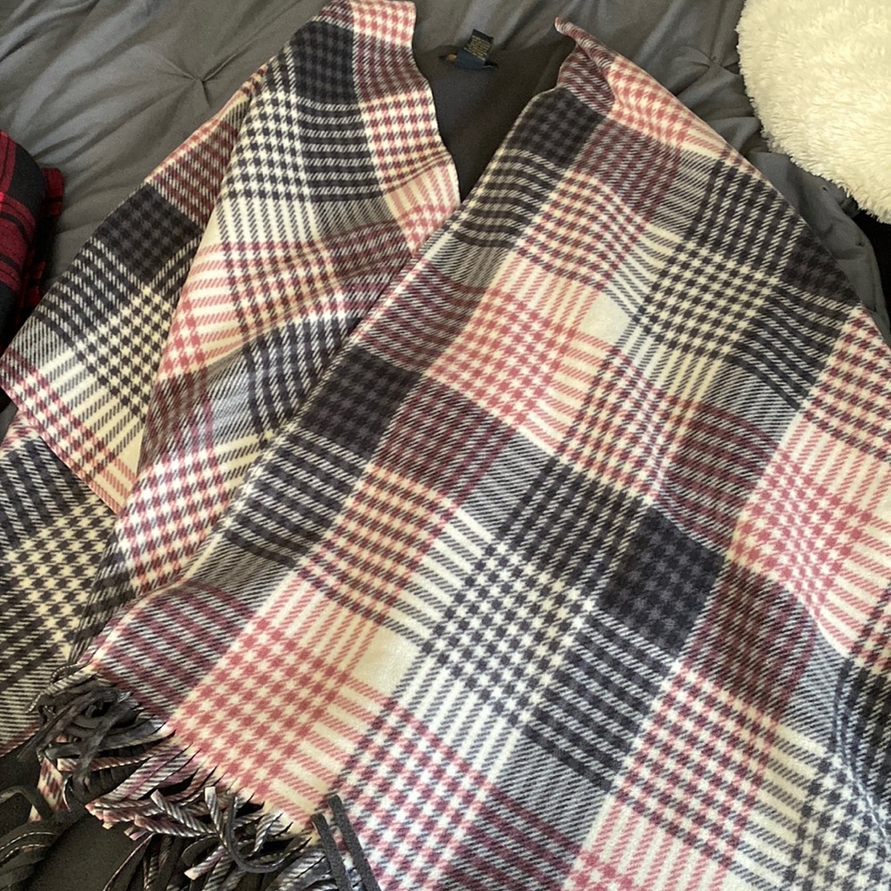 Pink, grey and white one size shall
